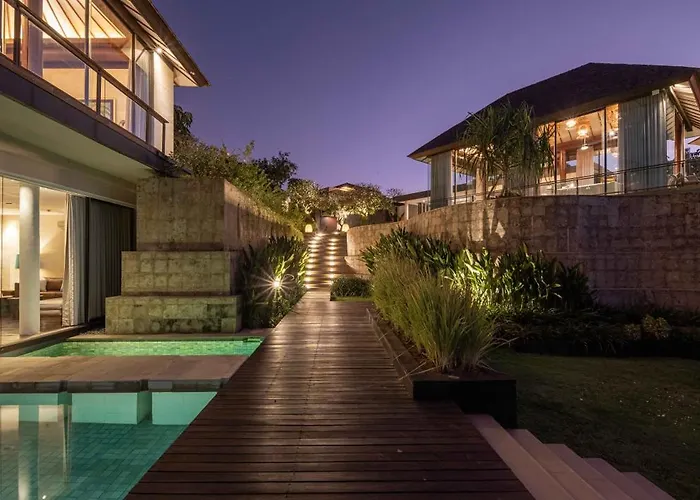By The Cliff Bali Villa *
