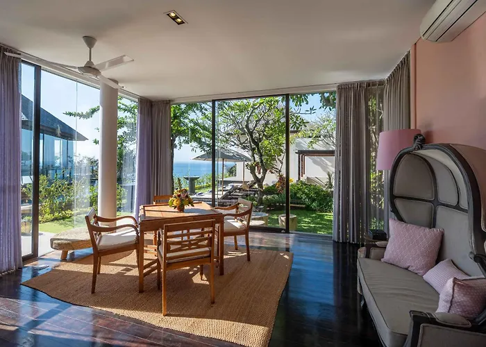 By The Cliff Bali Villa *